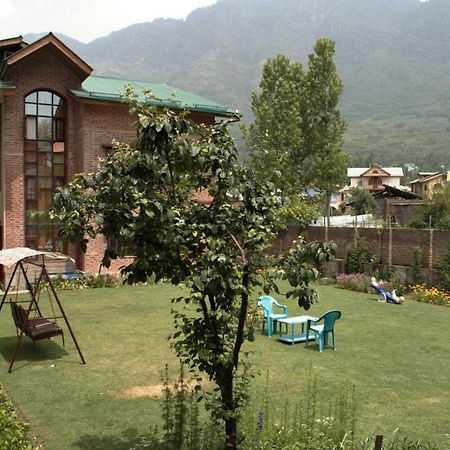 Sheesha Residency Hotel Srinagar  Luaran gambar
